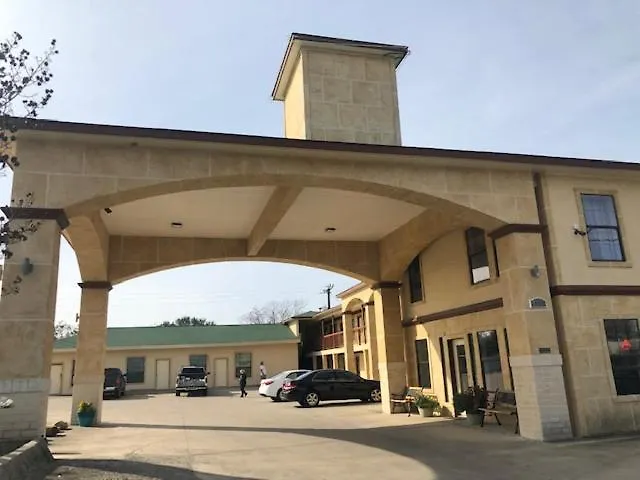 Pinn Road Inn And Suites Lackland Afb And Seaworld